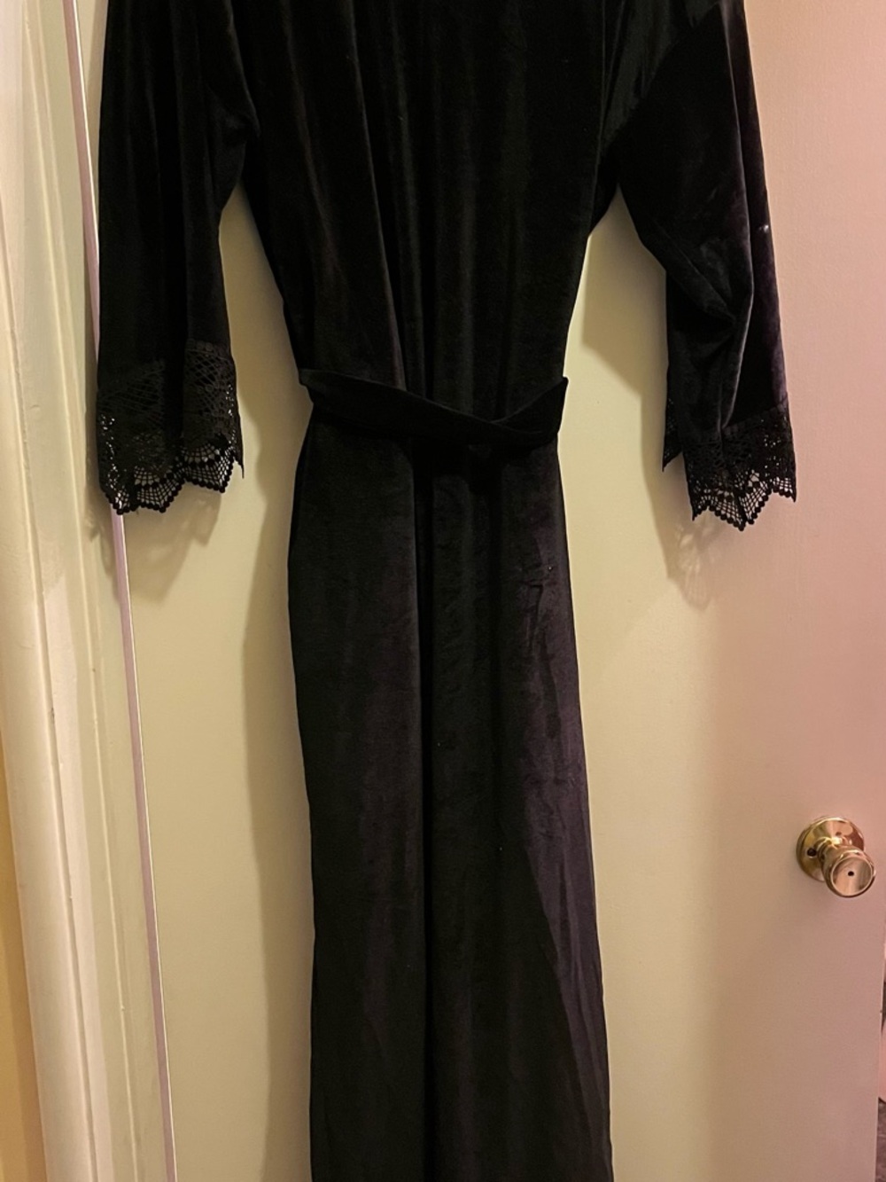 Black Velvet Long Robe with Lace Trim - Picture 5 of 5